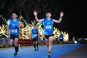 BIB: 100, 41950, 41430
                            <button type="button" onclick="openModal(19620752)" class="btn btn-primary btn-sm float-right btn-popup" data-toggle="modal" data-target=".modal-high-quality">
                        <i class="fas fa-shopping-cart"></i> Add to Cart
                    </button>
                                            <button type="button" onclick="isThisMe(19620752, true)" class="btn btn-success btn-sm float-right btn-popup btn-isme hidden" data-toggle="tooltip" data-placement="bottom" title="นี่คือรูปของคุณใช่ไหม คลิกที่นี่เพื่อเอาเข้าอัลบั้ม">
                        <i class="fas fa-plus"></i> Add to album
                    </button>
                    <button type="button" onclick="isThisMe(19620752, false)" class="btn btn-warning btn-sm float-right btn-popup btn-isnotme hidden">
                        <i class="fas fa-ban"></i> Remove from album
                    </button>